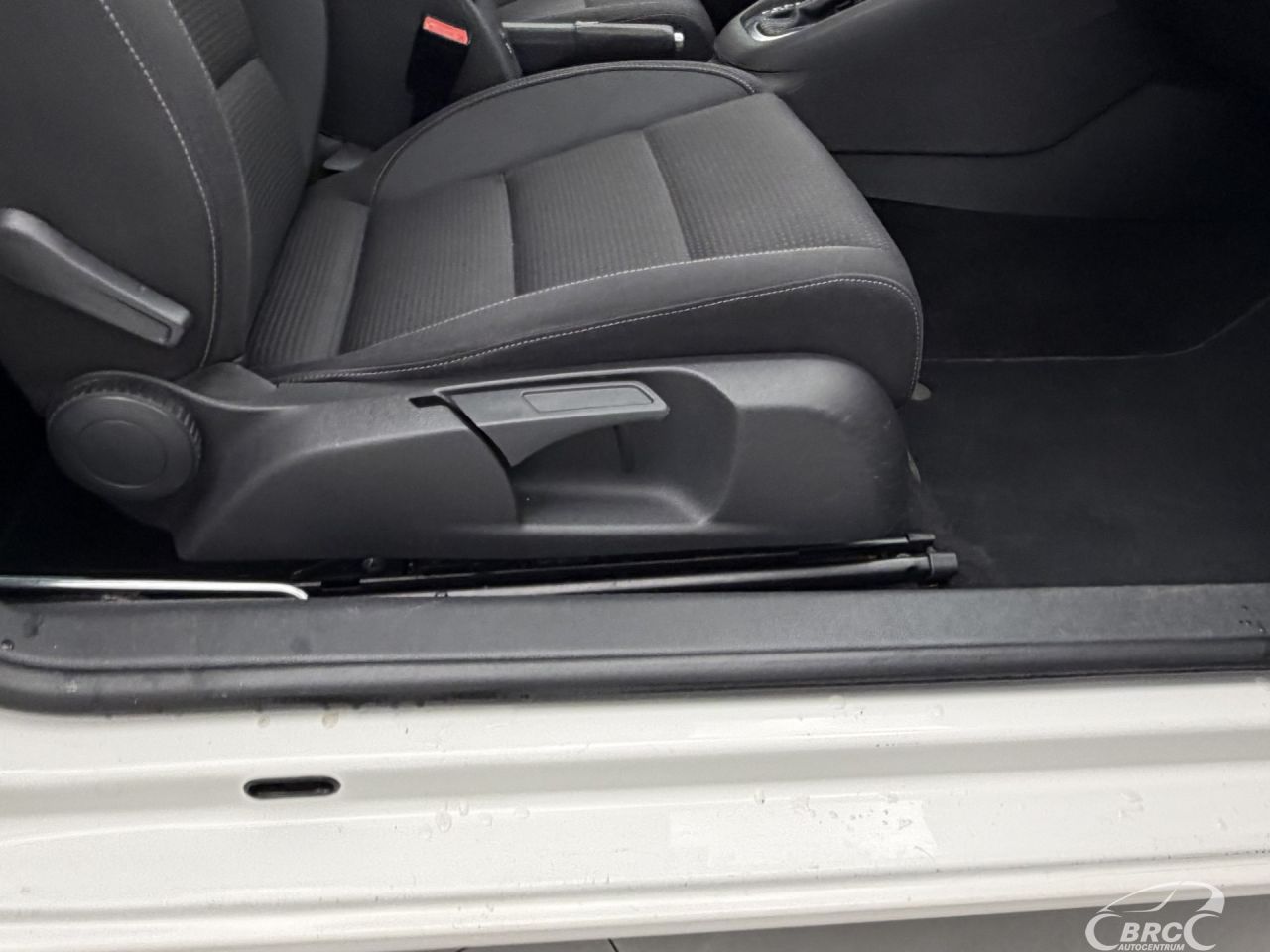 Volkswagen Golf | 5