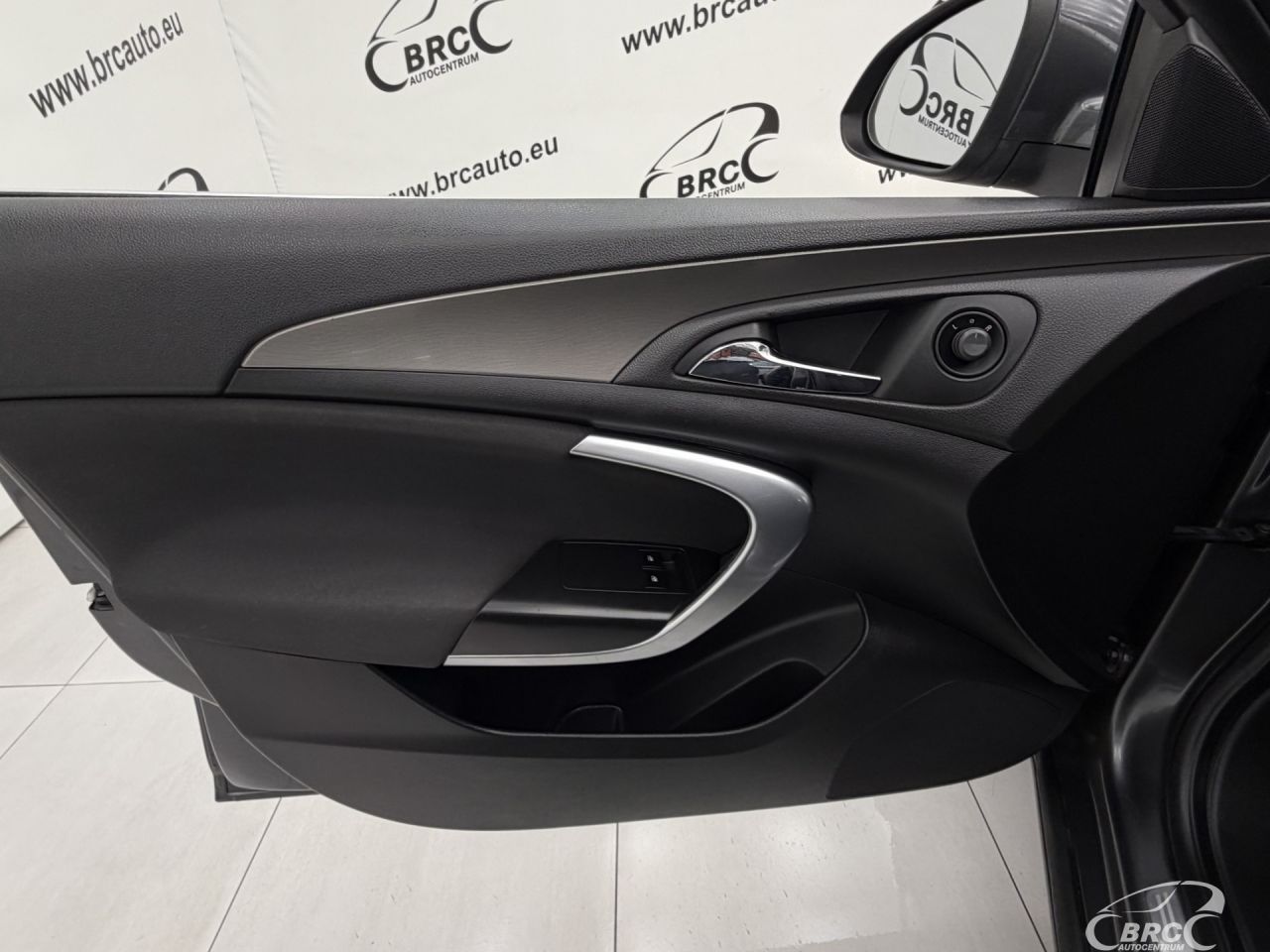Opel Insignia | 19
