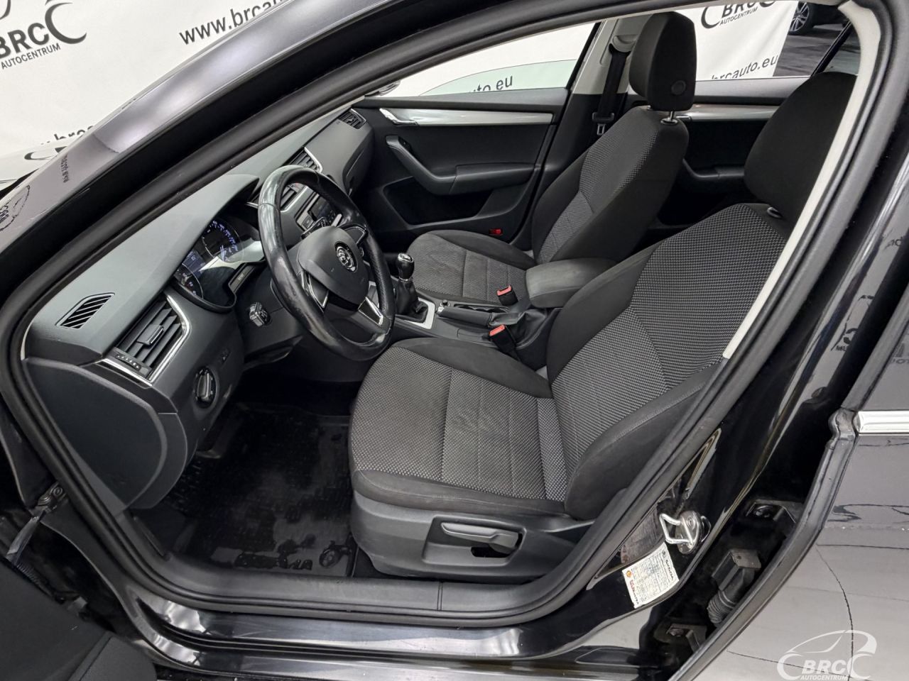 Skoda Octavia | 19