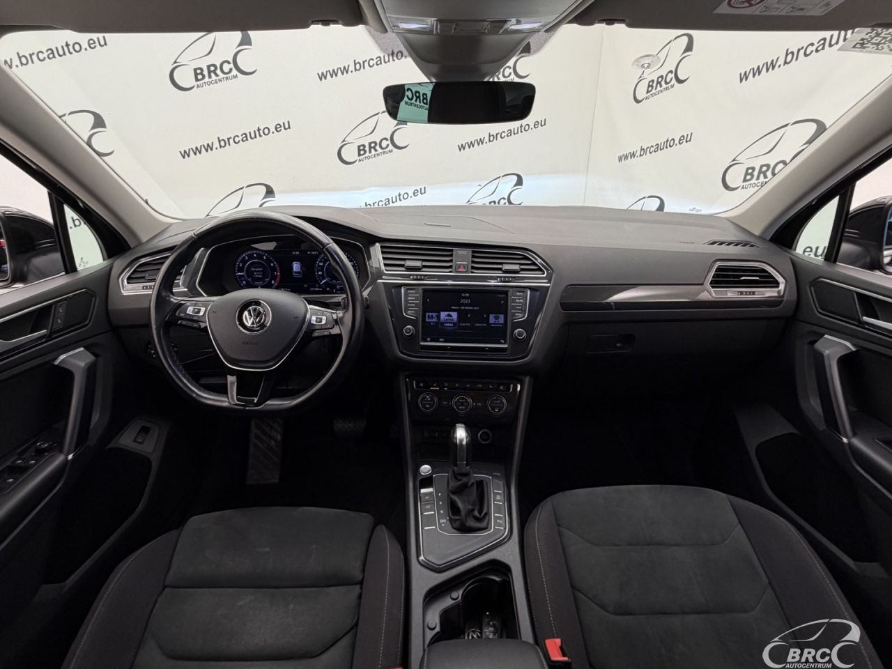 Volkswagen Tiguan | 2