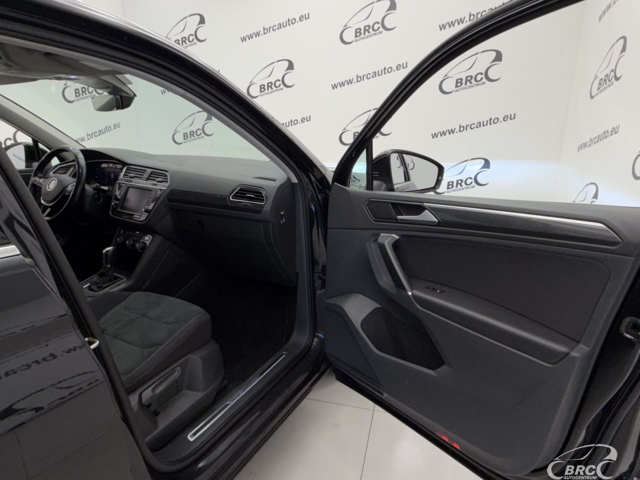 Volkswagen Tiguan | 7