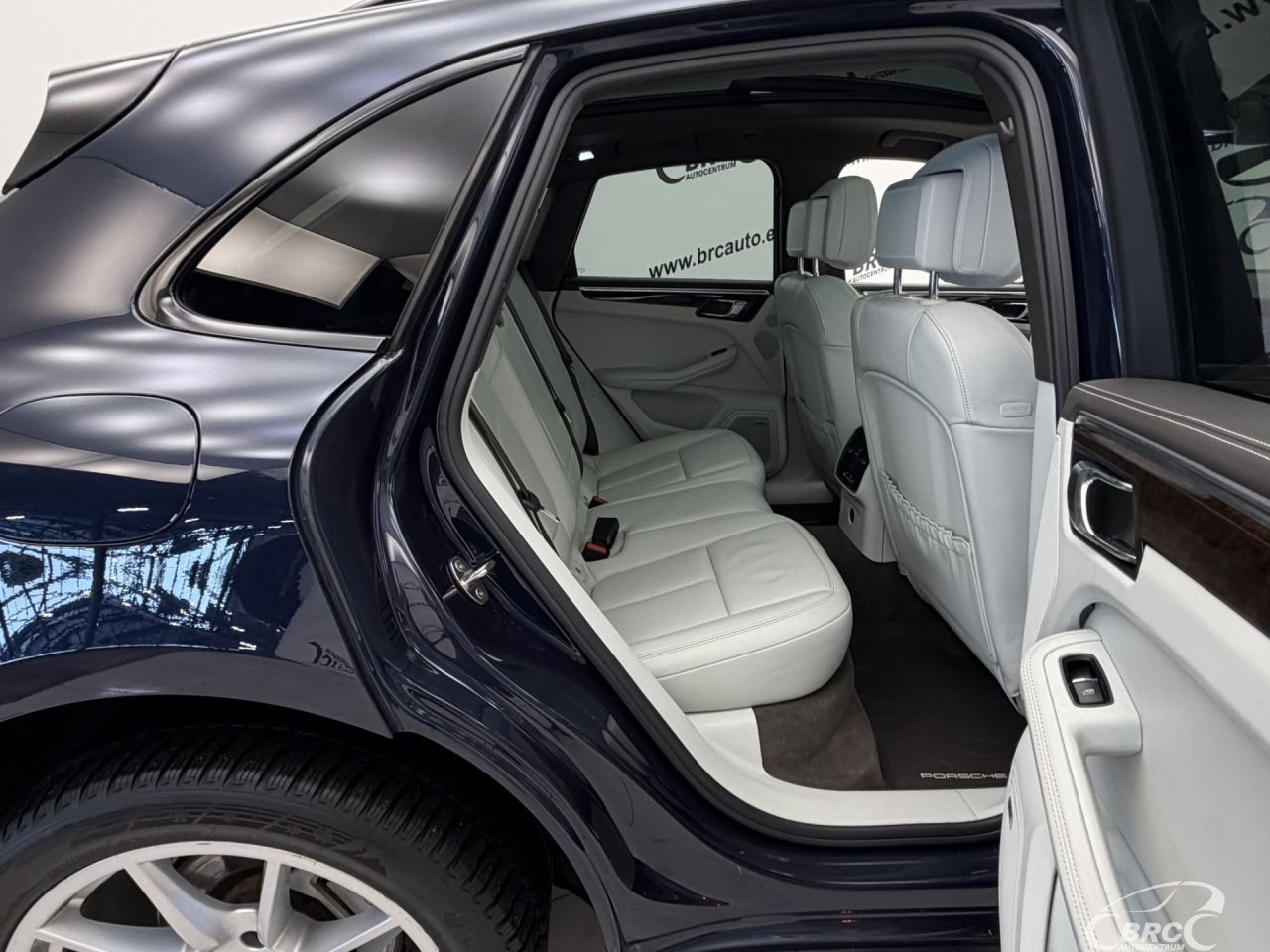 Porsche Macan | 9