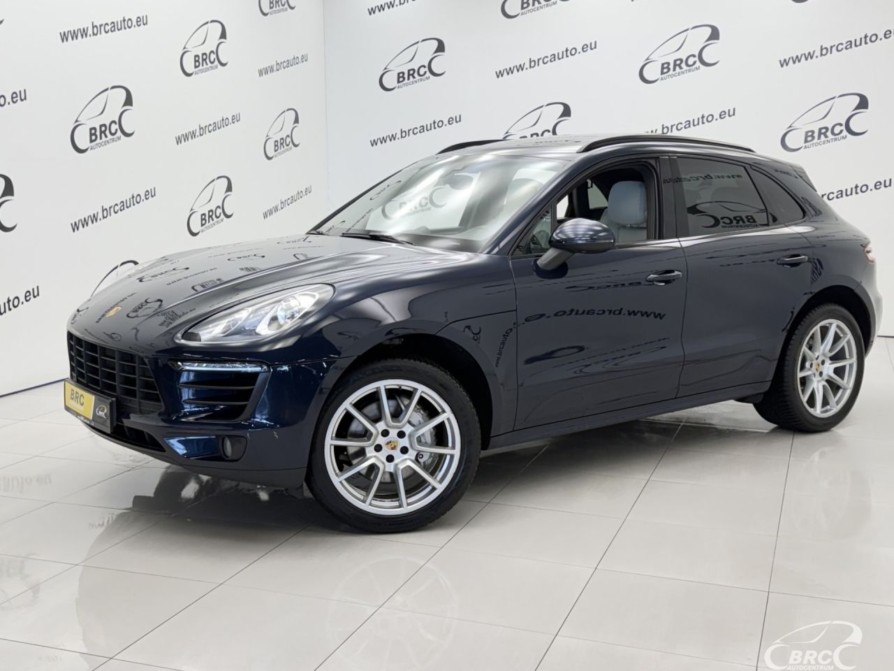 Porsche Macan | 0