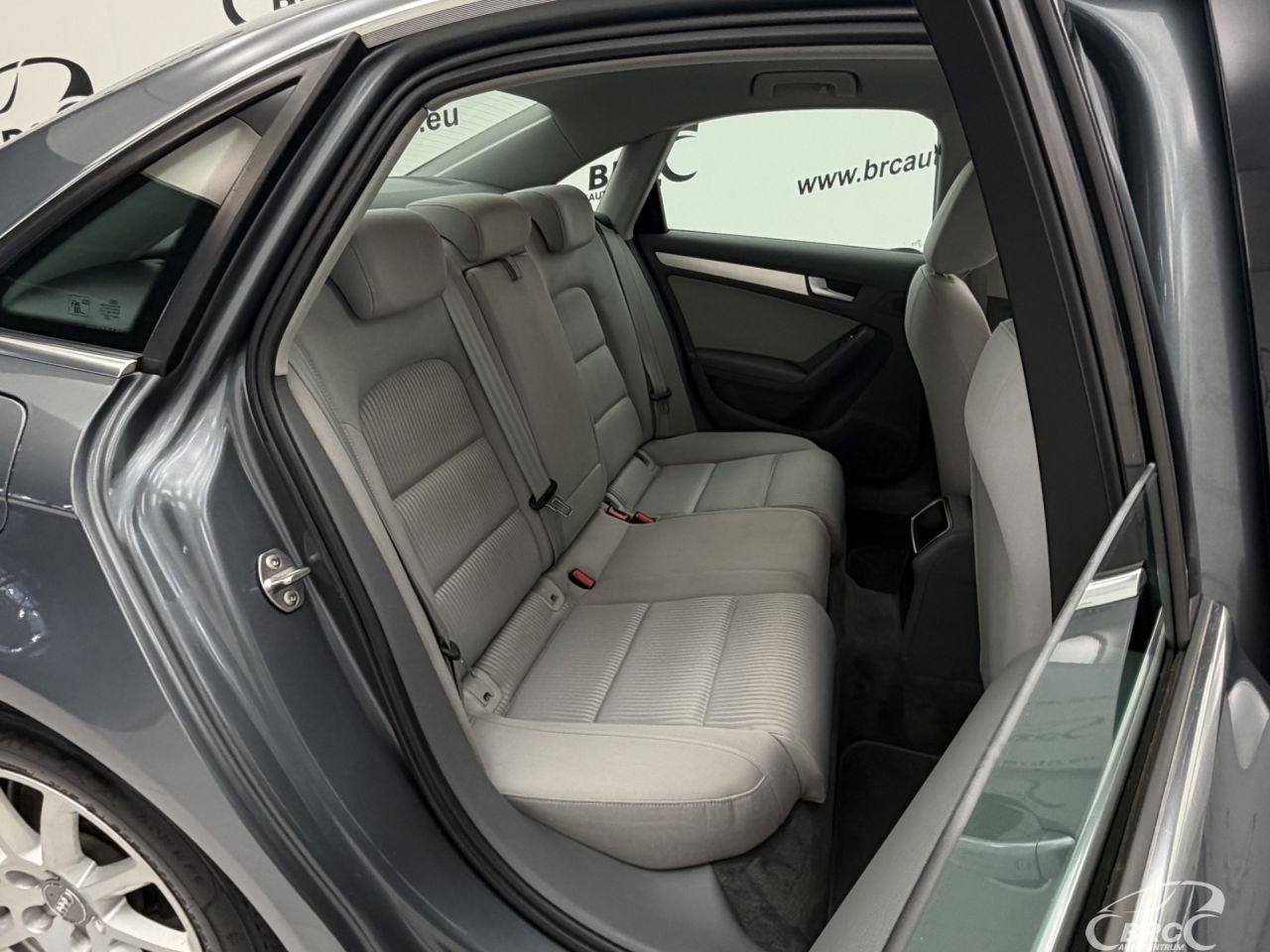 Audi A4 | 10