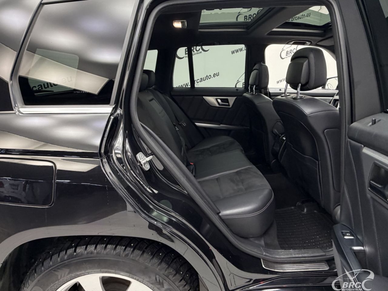 Mercedes-Benz GLK220 | 8