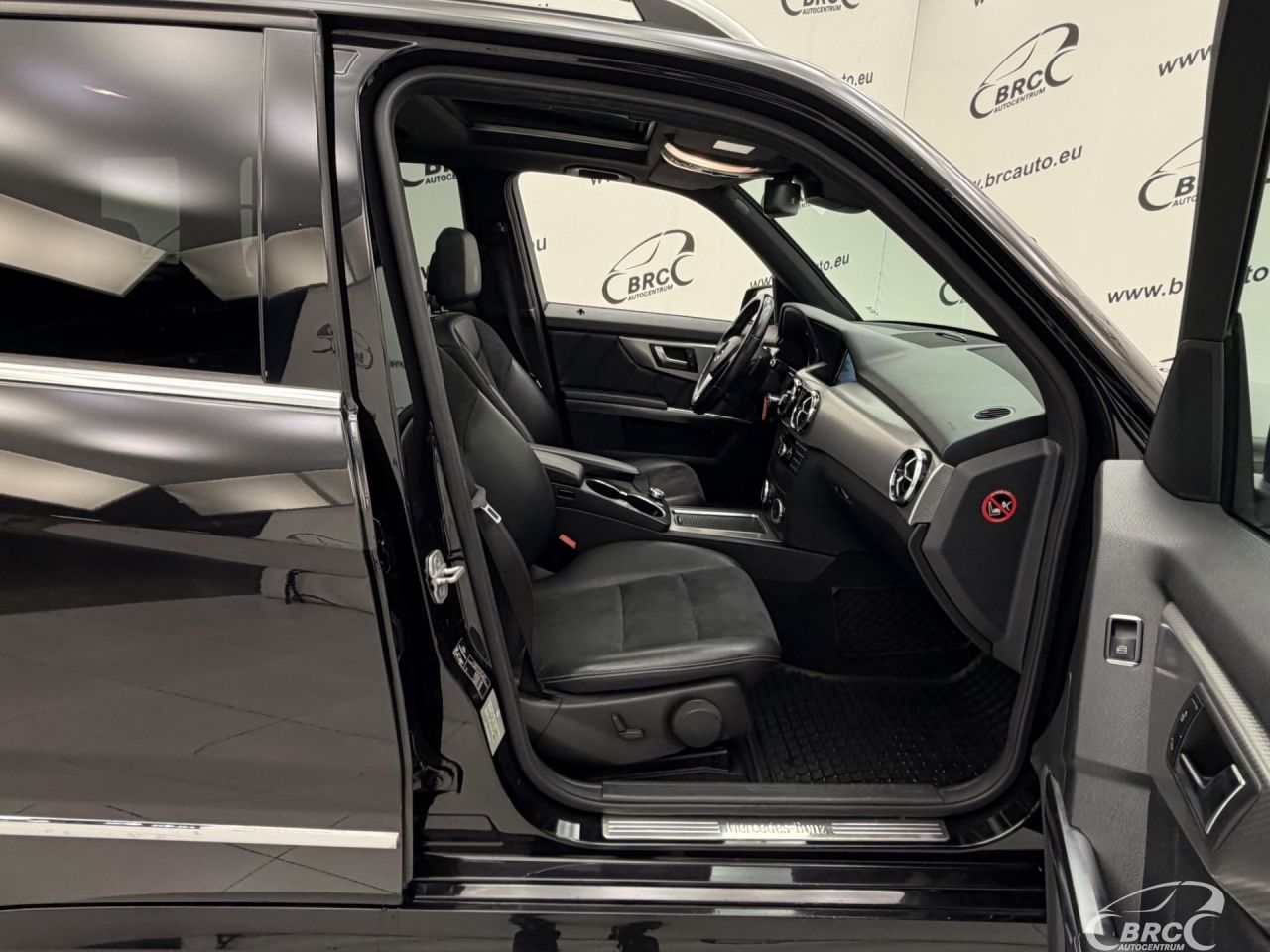 Mercedes-Benz GLK220 | 3