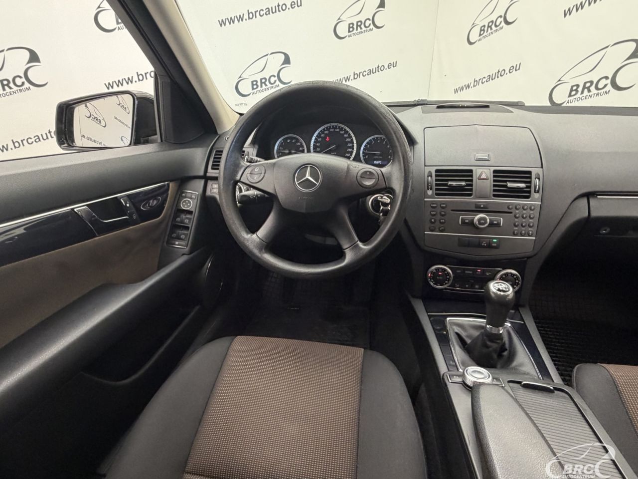 Mercedes-Benz C180 | 12