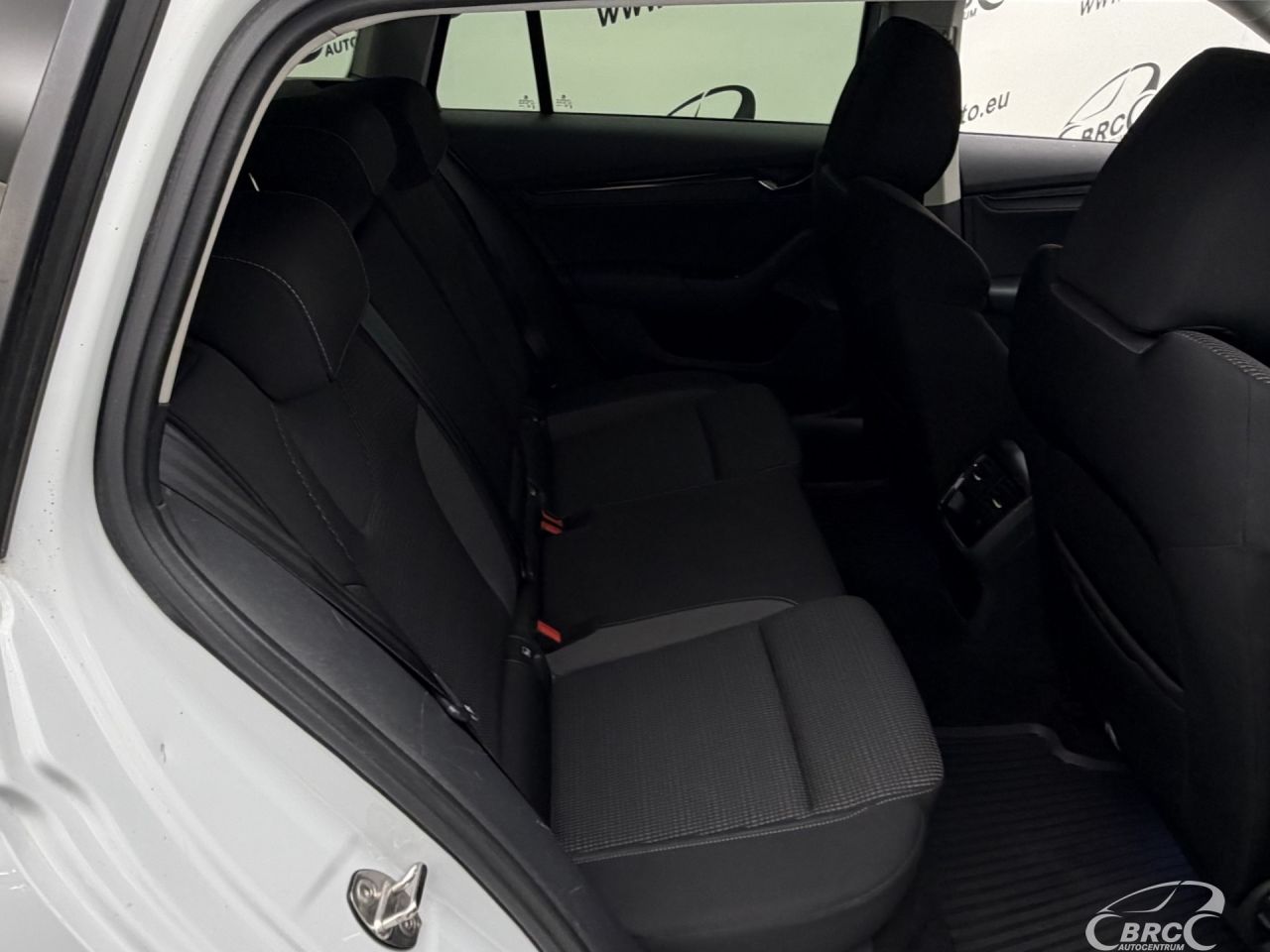 Skoda Octavia | 9