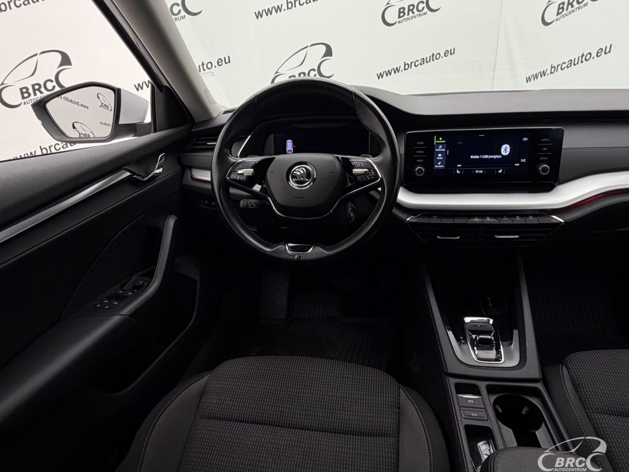 Skoda Octavia | 12