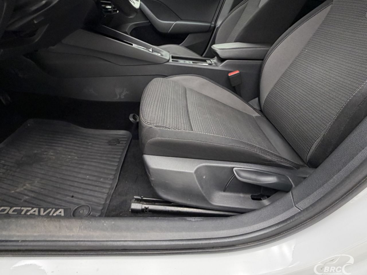 Skoda Octavia | 19