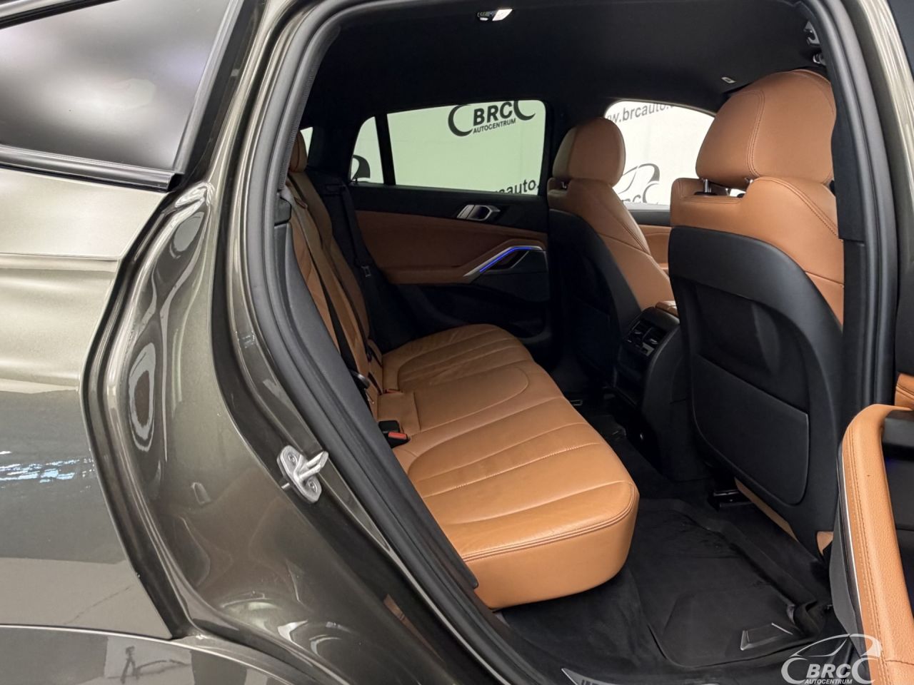 BMW X6 | 9