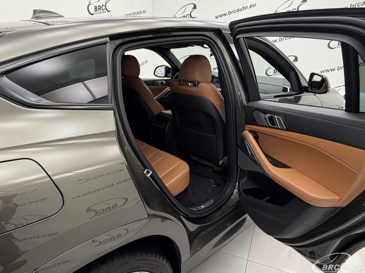 BMW X6 | 12