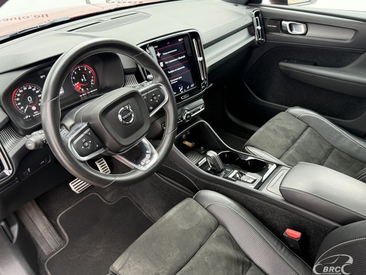 Volvo XC40 | 19