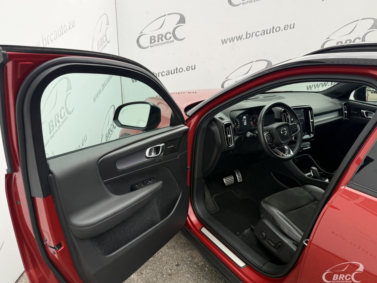 Volvo XC40 | 16