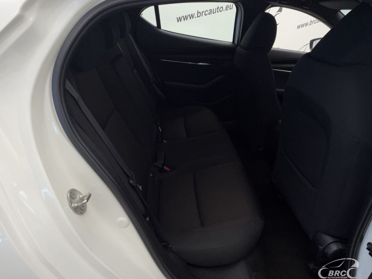 Mazda 3 | 9