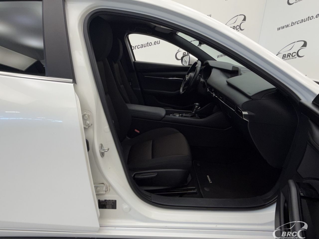 Mazda 3 | 3