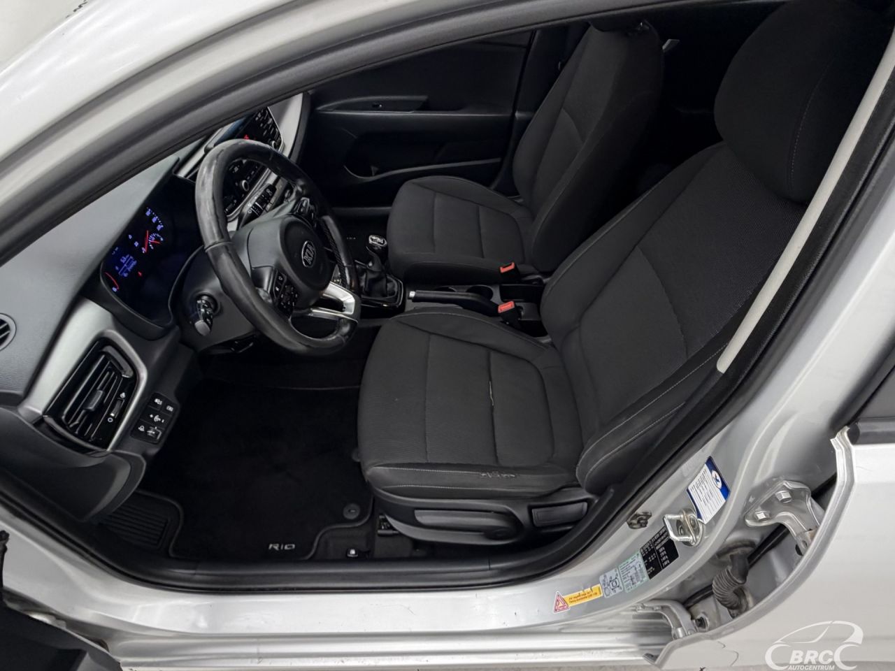 Kia Rio | 18