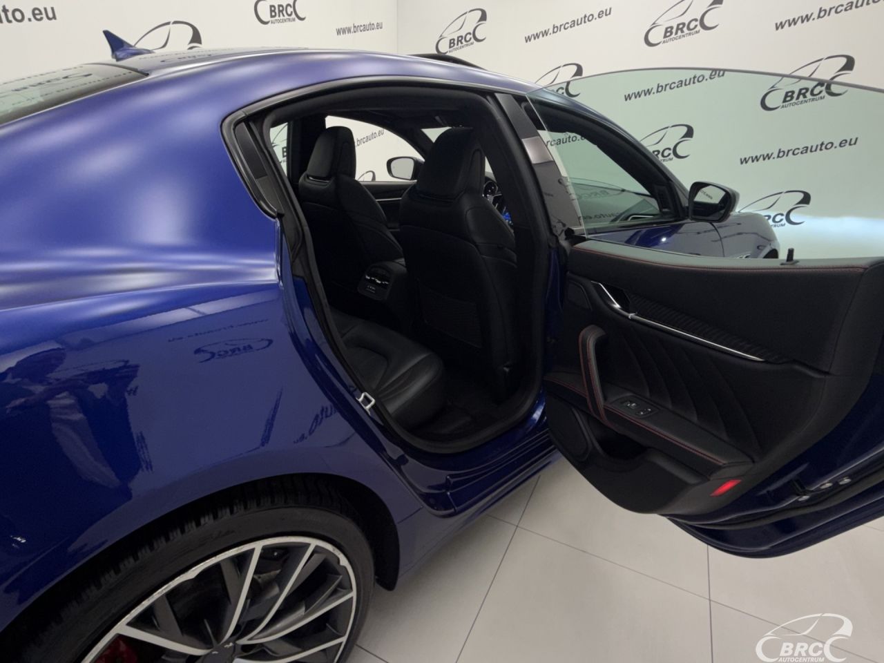 Maserati Ghibli | 14