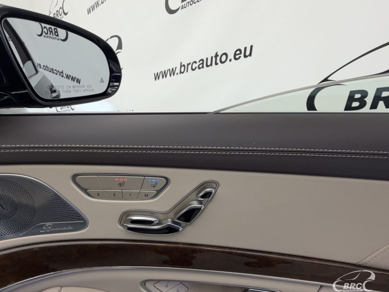 Mercedes-Benz S550 | 8