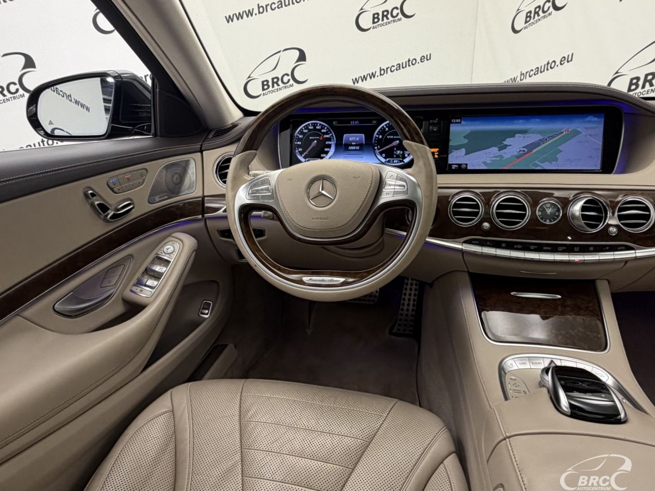 Mercedes-Benz S550 | 15