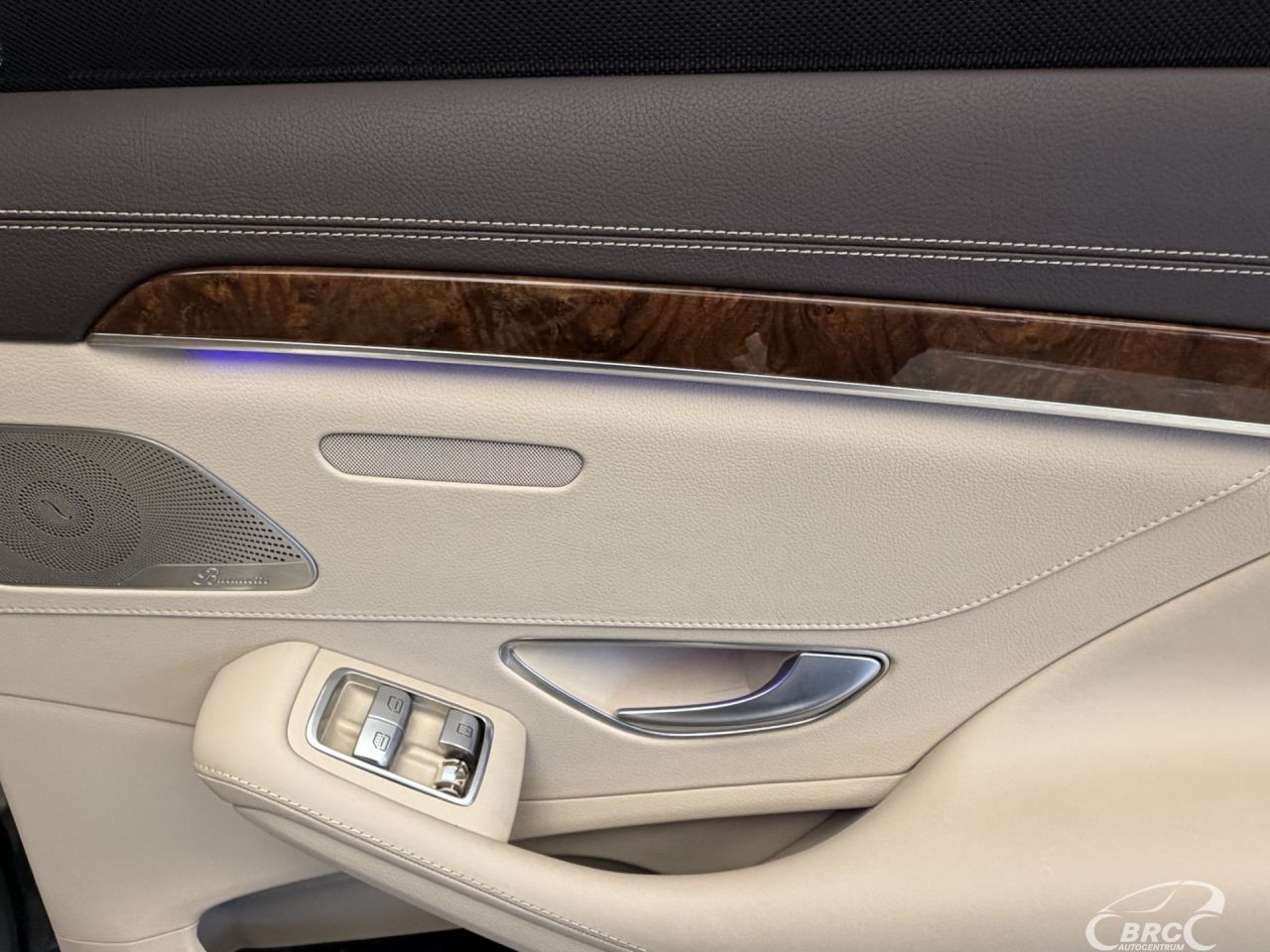 Mercedes-Benz S550 | 14