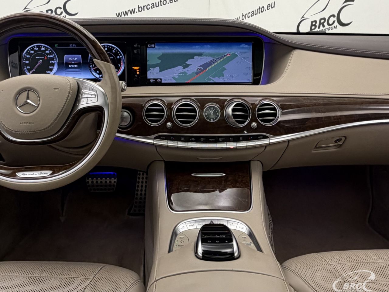 Mercedes-Benz S550 | 16