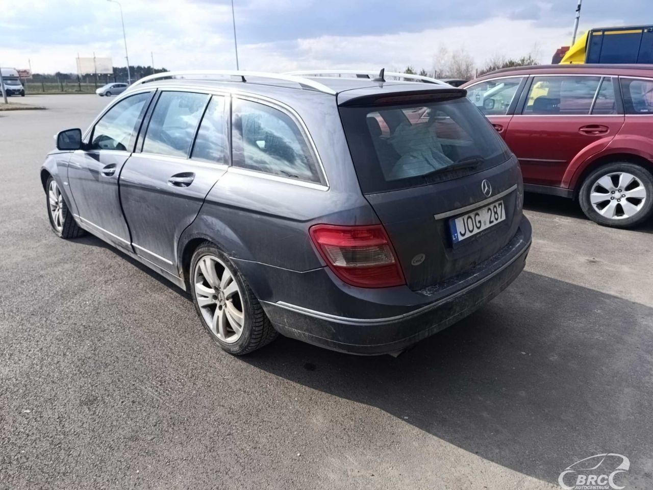 Mercedes-Benz C200 | 5