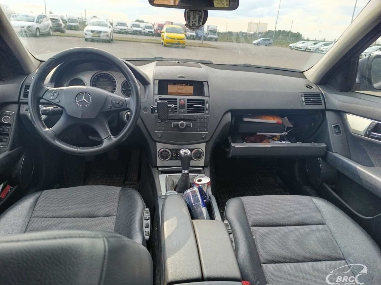 Mercedes-Benz C200 | 7