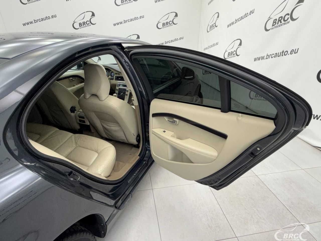 Volvo S80 | 9