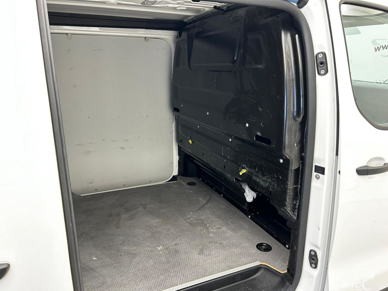 Toyota Proace | 16