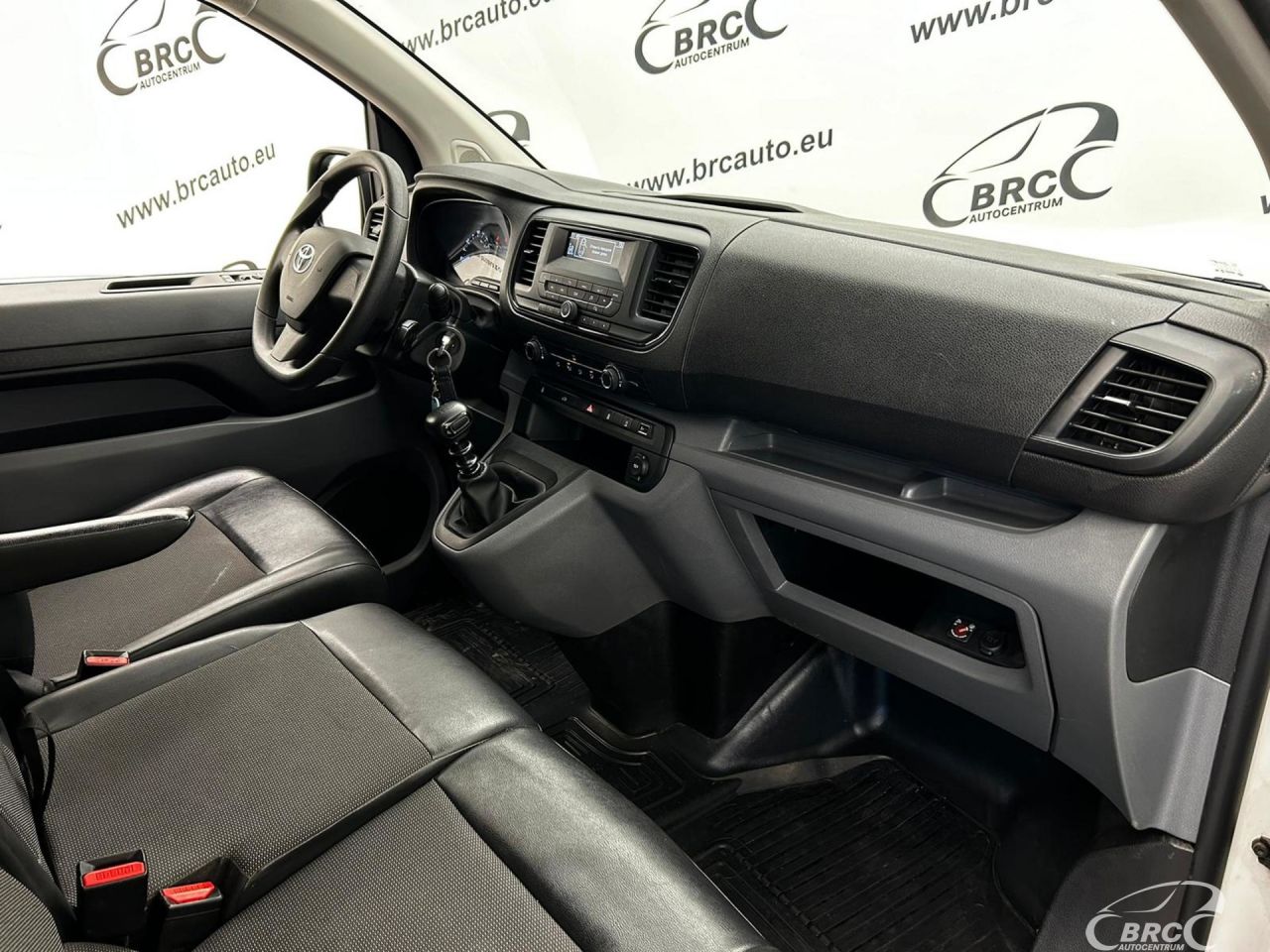 Toyota Proace | 3