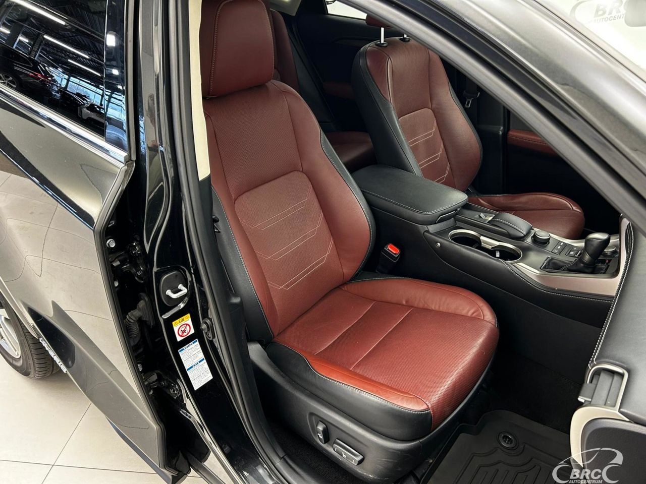 Lexus NX 300h | 5
