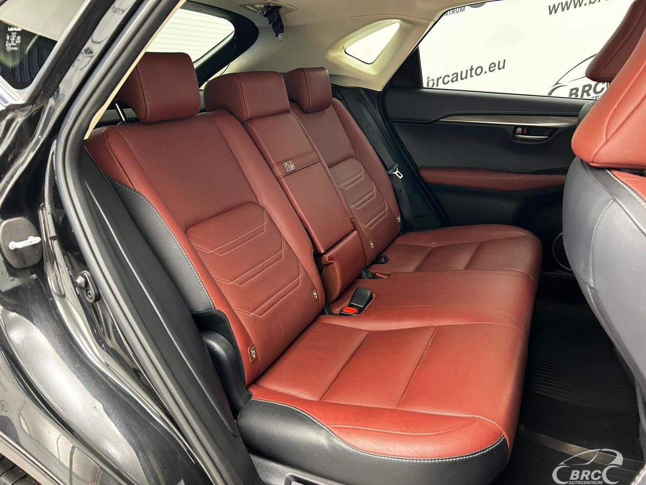 Lexus NX 300h | 8