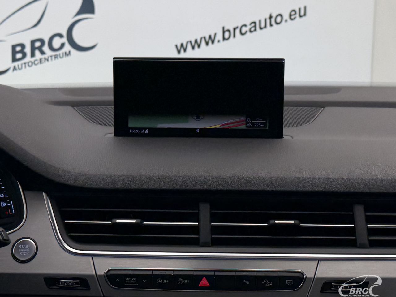 Audi Q7 | 18