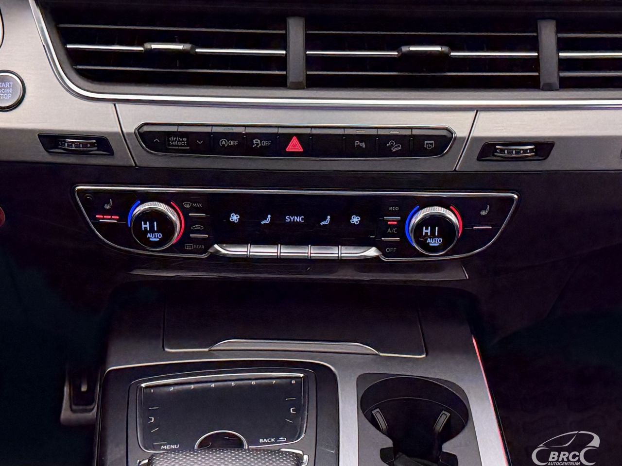 Audi Q7 | 19