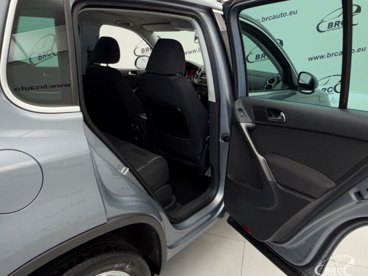 Volkswagen Tiguan | 10