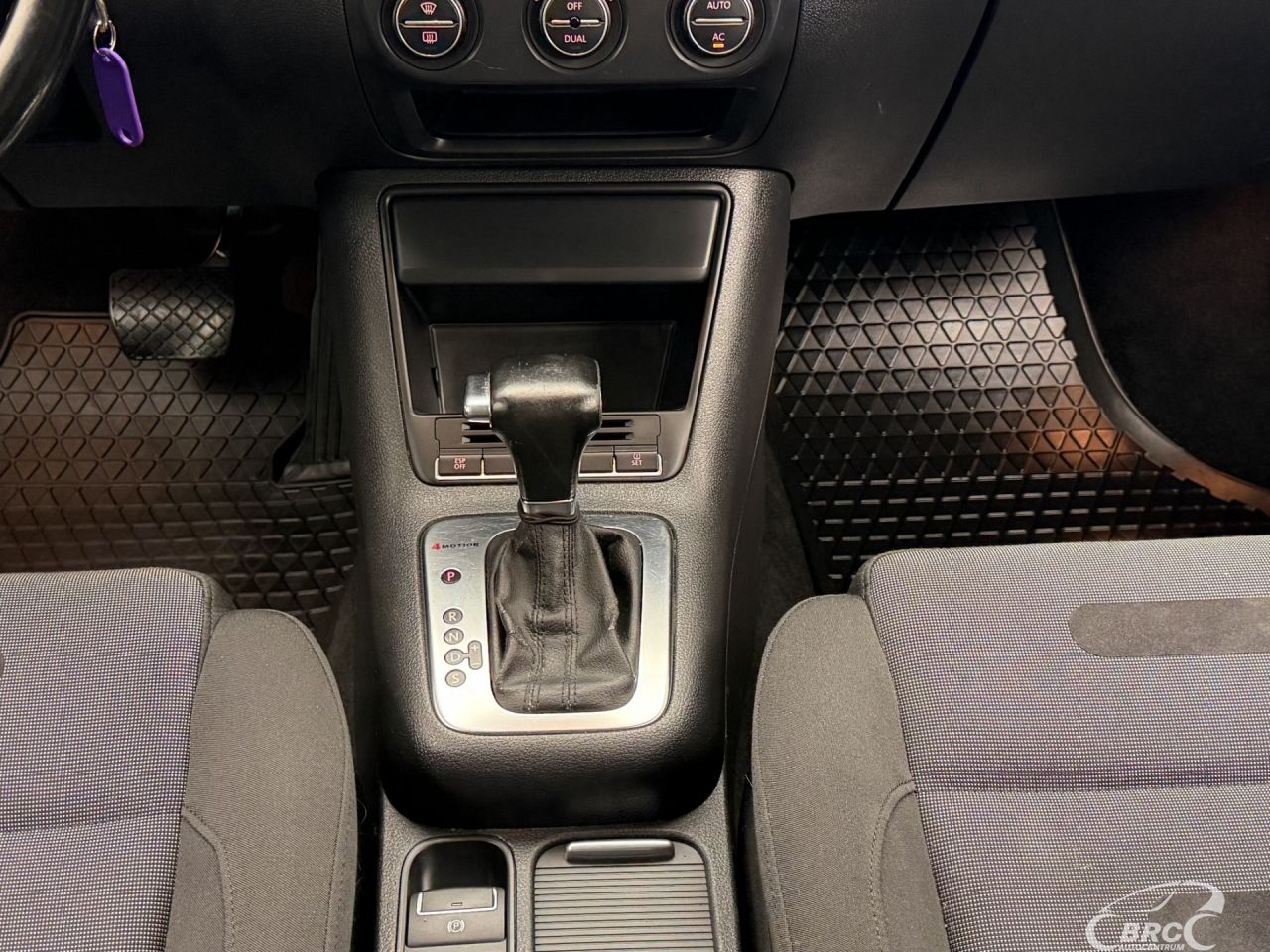 Volkswagen Tiguan | 16