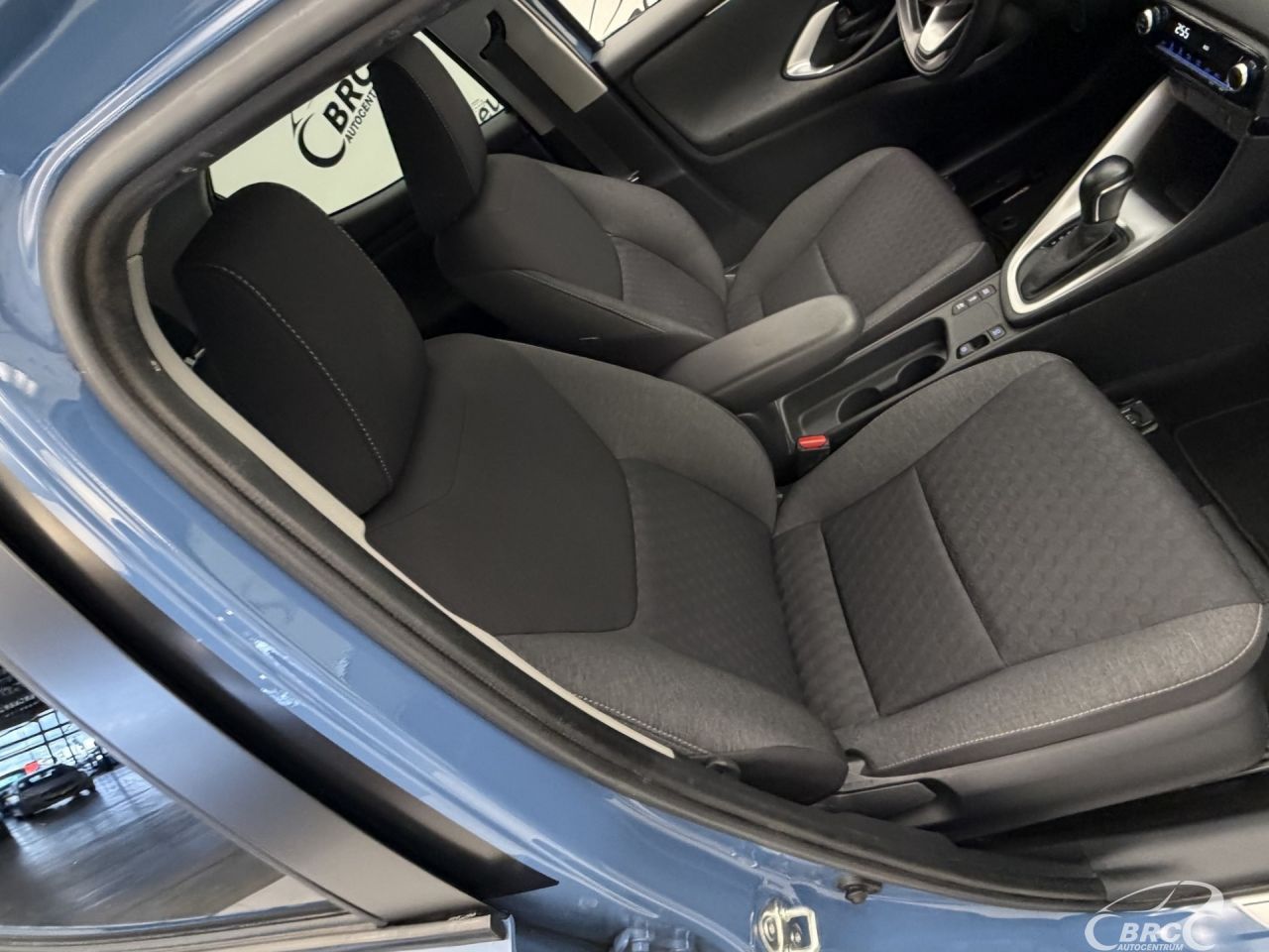 Toyota Yaris | 4
