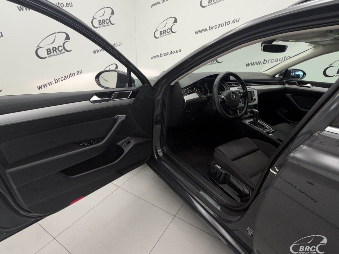 Volkswagen Passat | 18