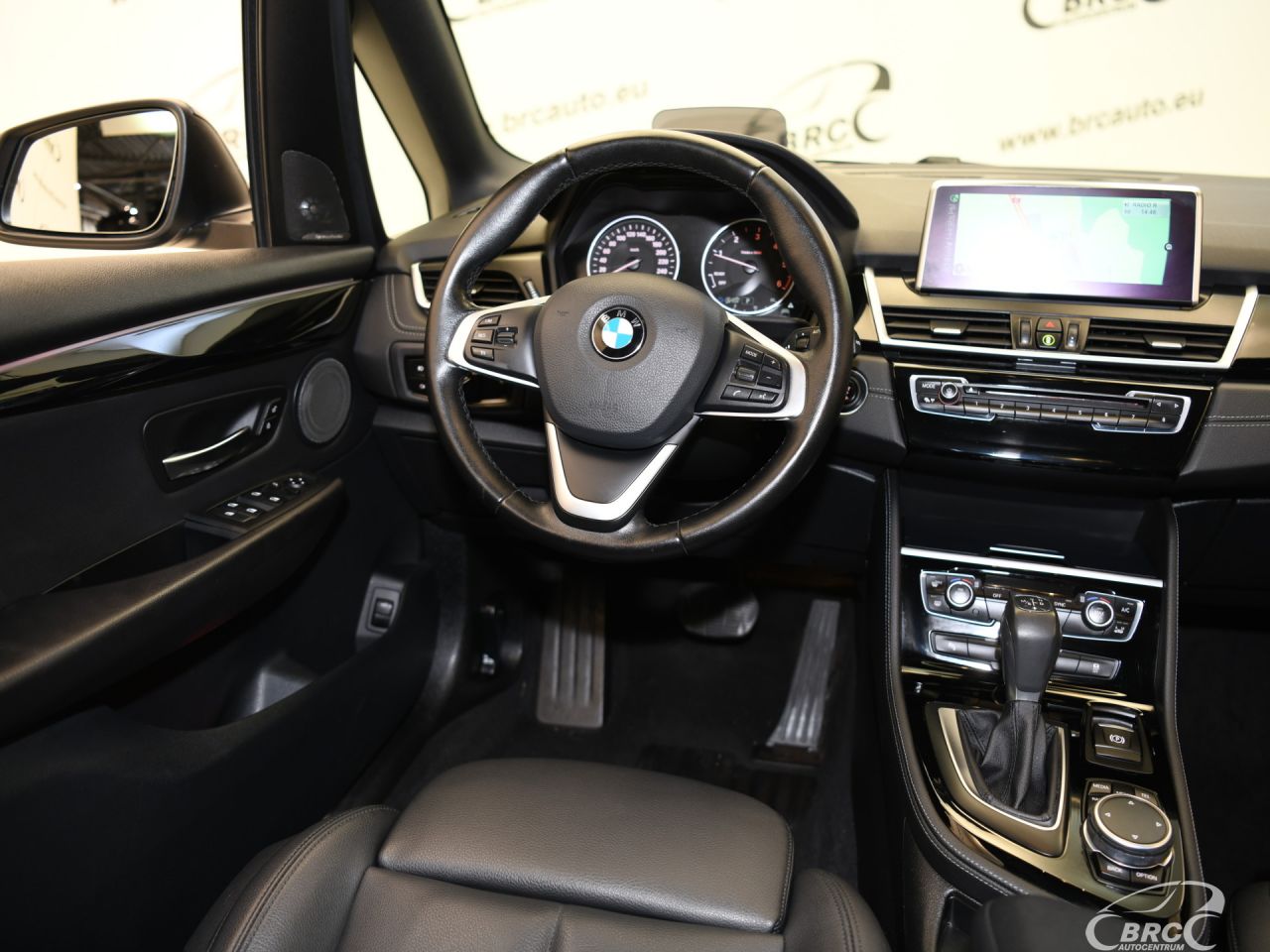 BMW 218 | 14