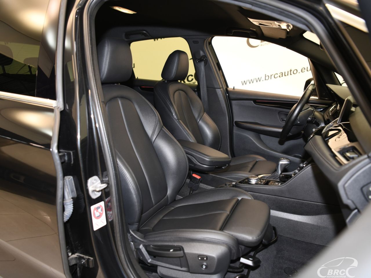 BMW 218 | 7