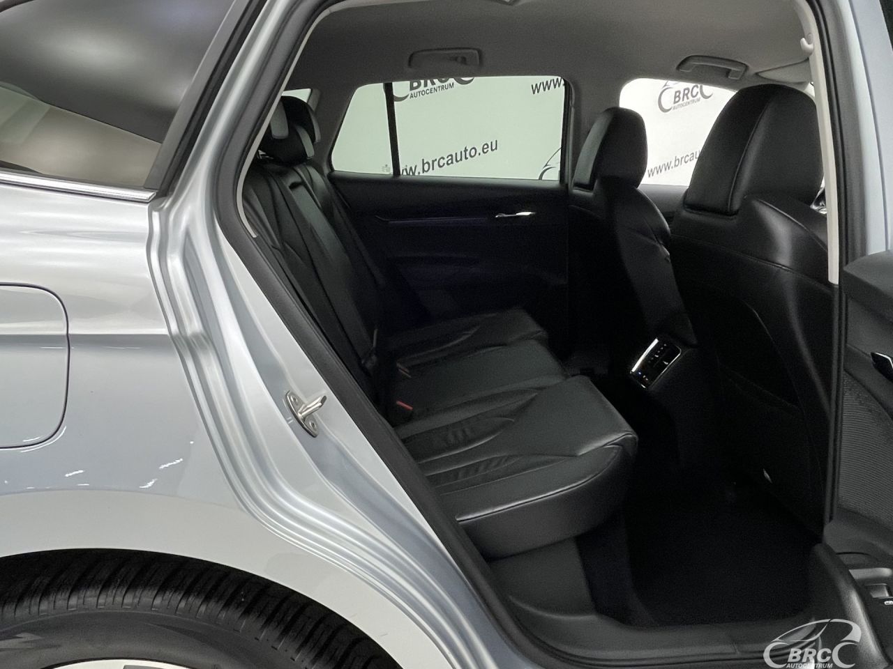 Skoda Enyaq | 9