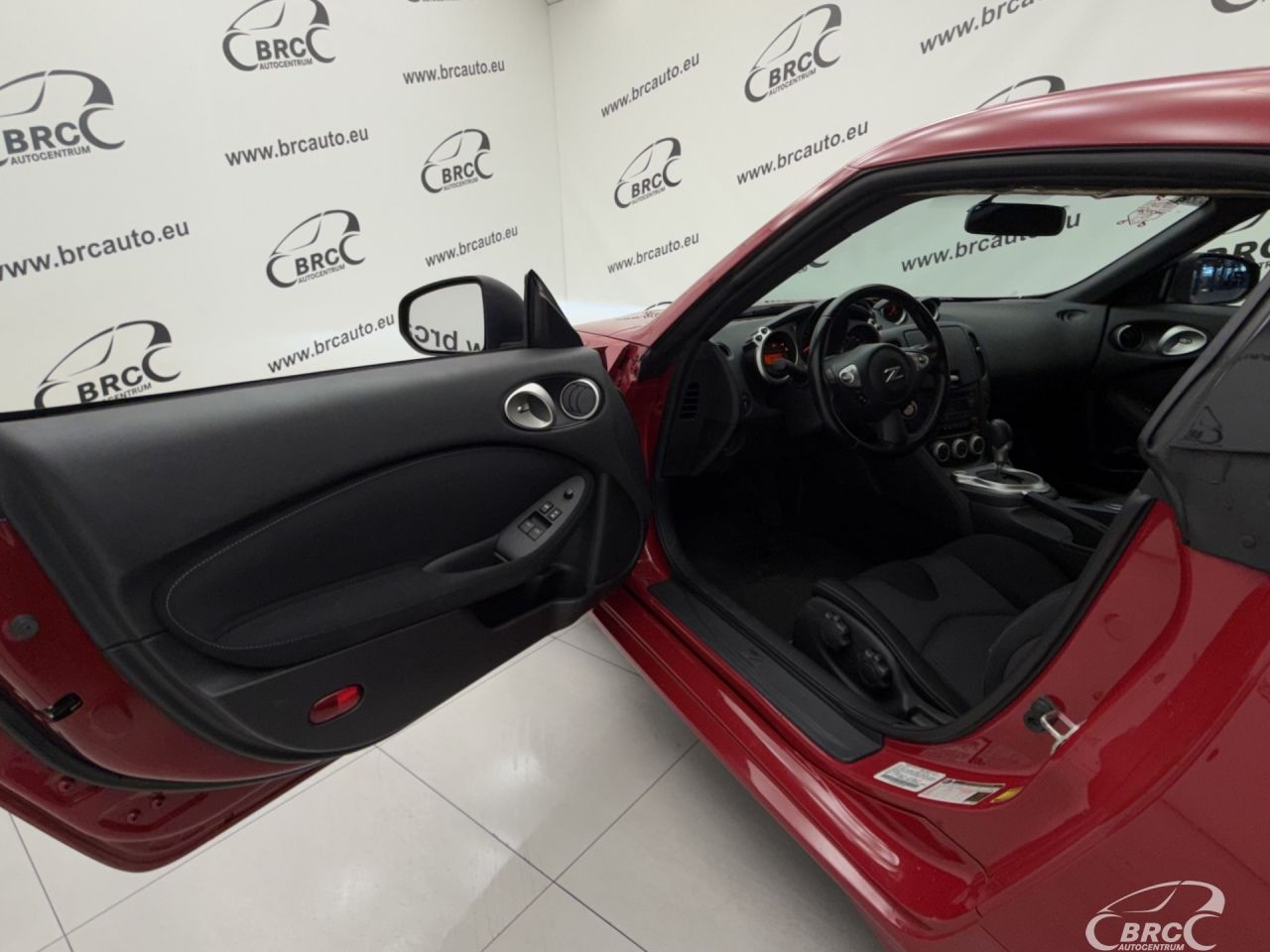 Nissan 370Z | 9