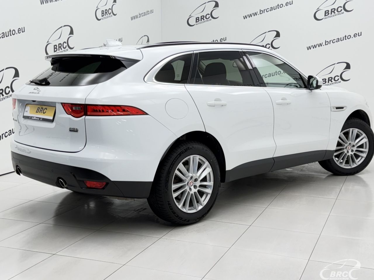 Jaguar F-Pace | 1