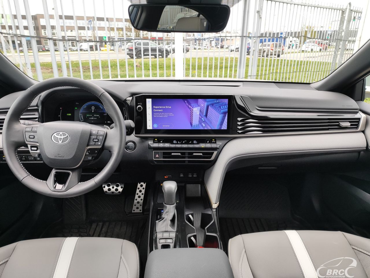 Toyota Camry | 3