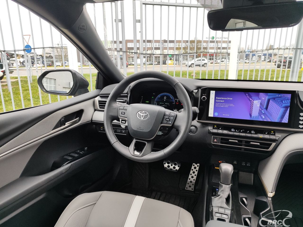 Toyota Camry | 2