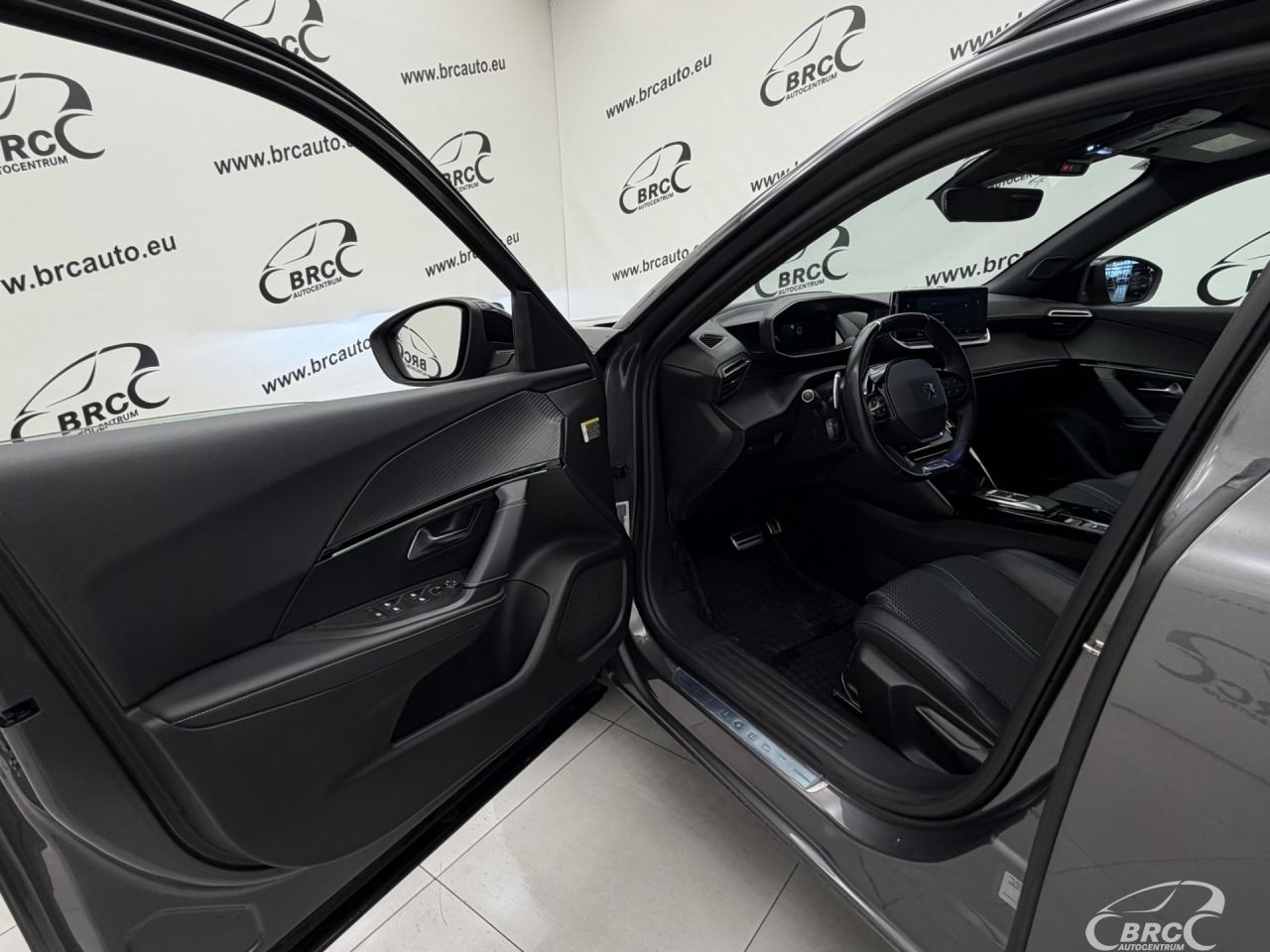Peugeot 2008 | 18