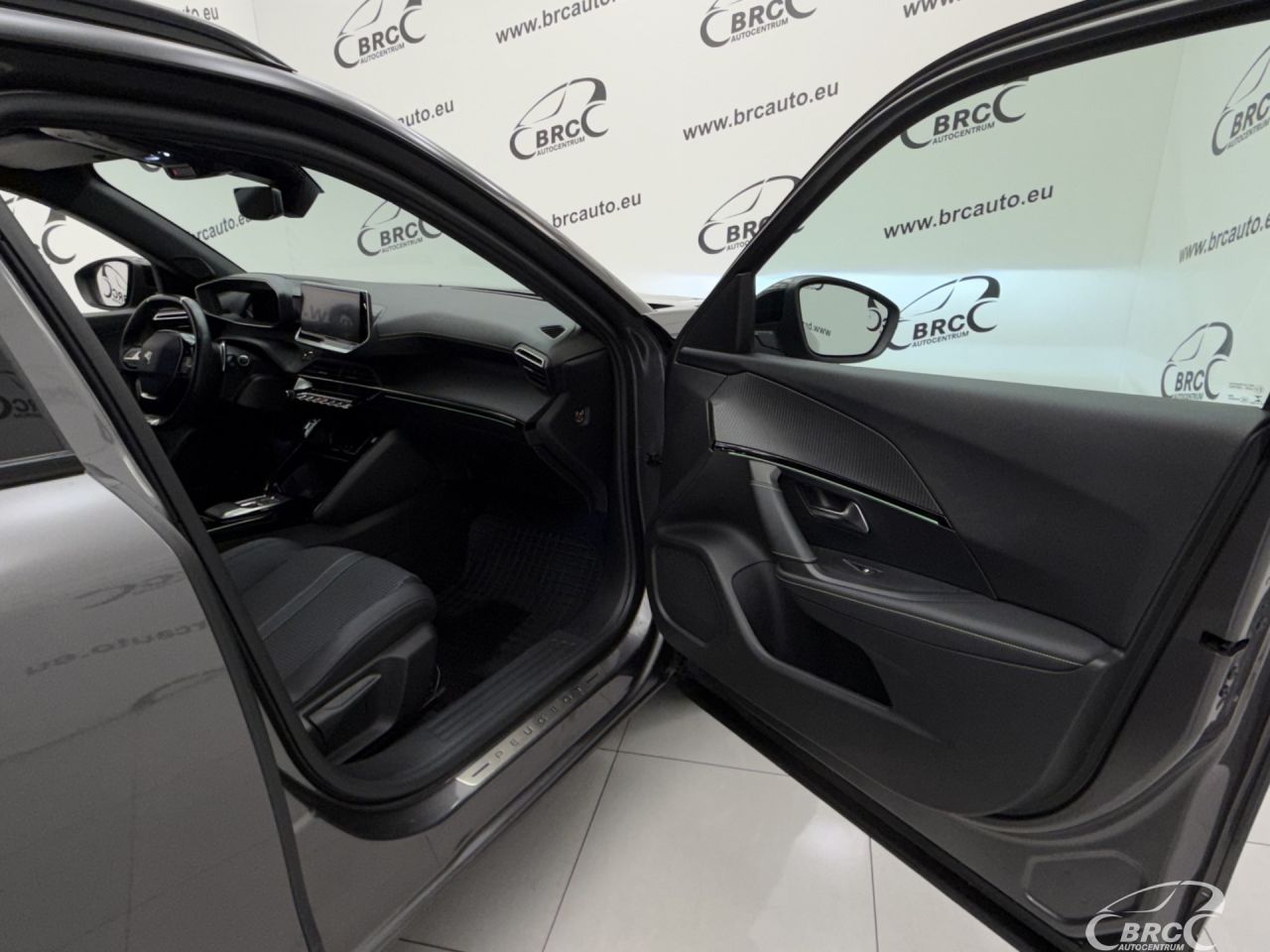 Peugeot 2008 | 8