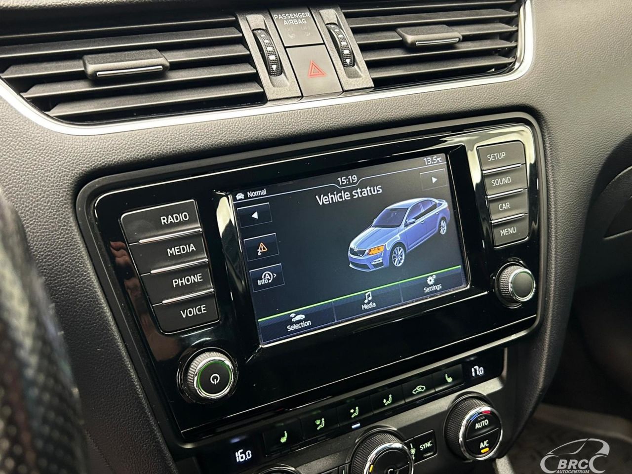 Skoda Octavia | 11