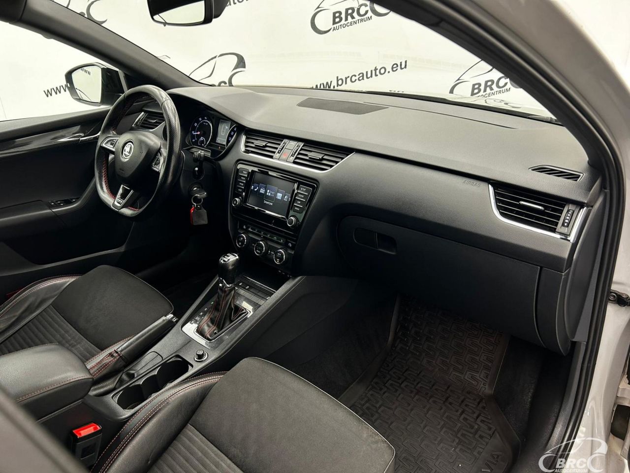 Skoda Octavia | 19